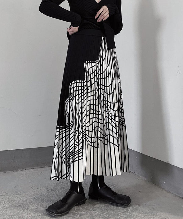 Line Drawing Knit Pleat Skirt